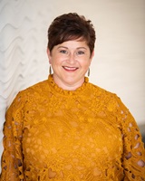 Dina Perry
